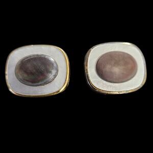 Vintage Gold Tone Mother of Pearl Oval Inlay Cufflinks 21mm x 18mm